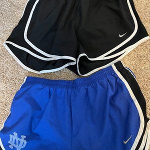 Set of two pairs of Nike running shorts, Size medium